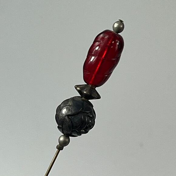 Vintage 8" Hat Pin Red Swirl Glass Carved Rose Bead Stick Pin Mid Century - Picture 2 of 6